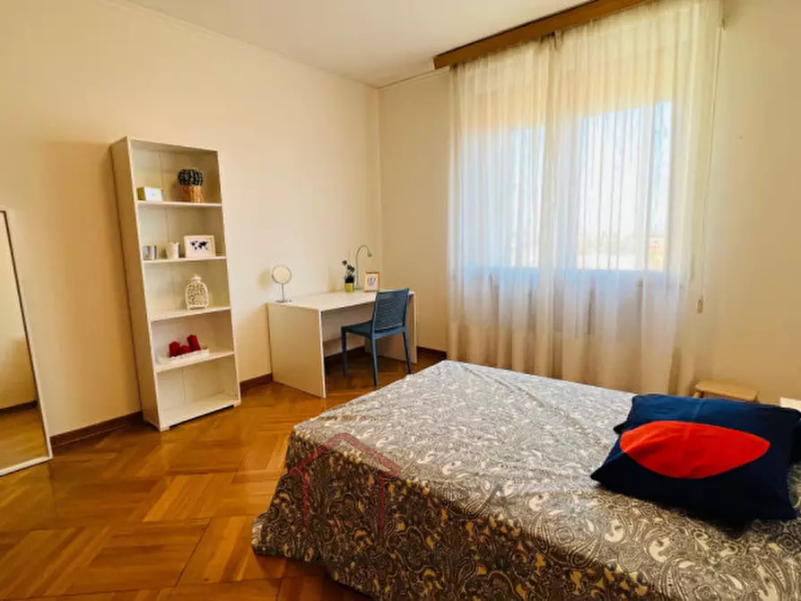 Immagine 27 di Camera in affitto  in Corso Milano a Padova