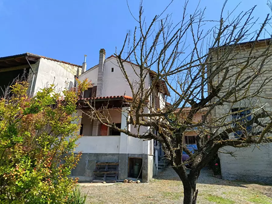 Immagine 1 di Casa indipendente in vendita  in Via Dei Coppi 22 a Cella Monte