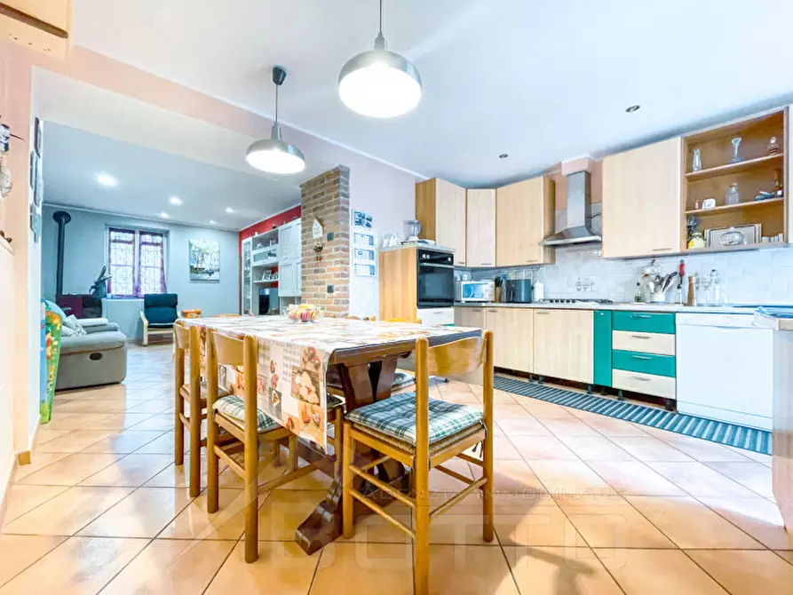 Immagine 2 di Casa indipendente in vendita  in vicolo rinaldi n 12 a Cavaglio D'agogna