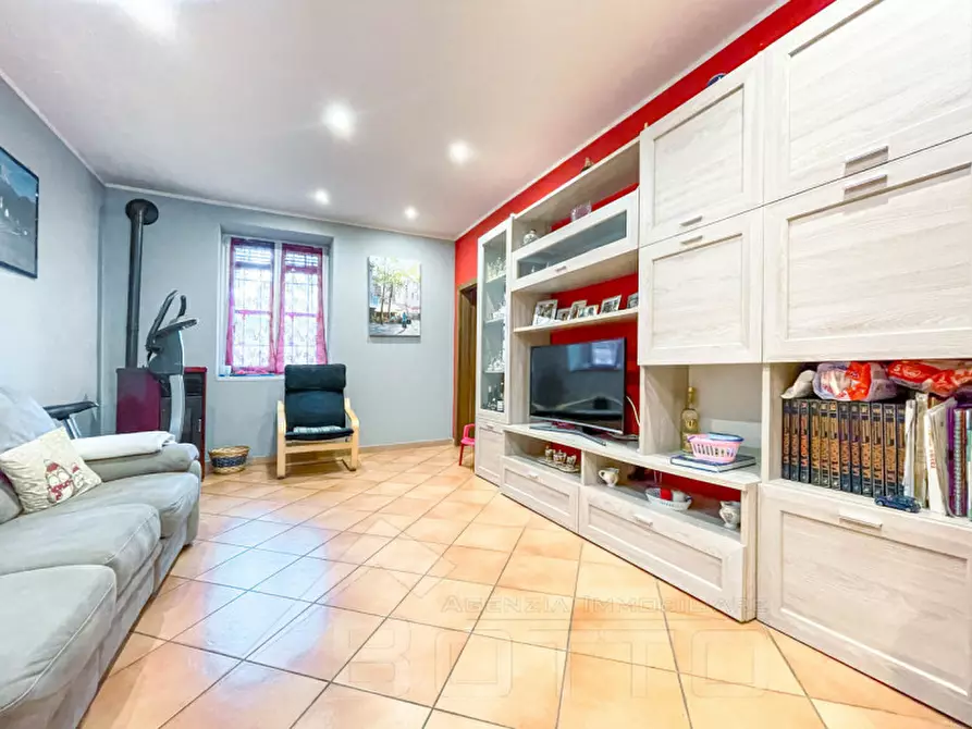 Immagine 7 di Casa indipendente in vendita  in vicolo rinaldi n 12 a Cavaglio D'agogna