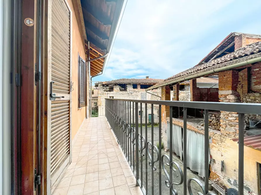 Immagine 13 di Casa indipendente in vendita  in vicolo rinaldi n 12 a Cavaglio D'agogna