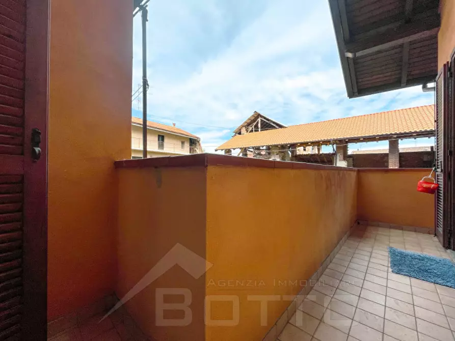 Immagine 16 di Casa indipendente in vendita  in vicolo rinaldi n 12 a Cavaglio D'agogna