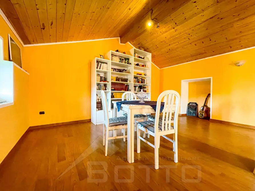 Immagine 21 di Casa indipendente in vendita  in vicolo rinaldi n 12 a Cavaglio D'agogna