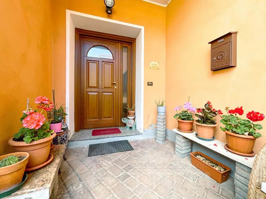 Immagine 23 di Casa indipendente in vendita  in vicolo rinaldi n 12 a Cavaglio D'agogna