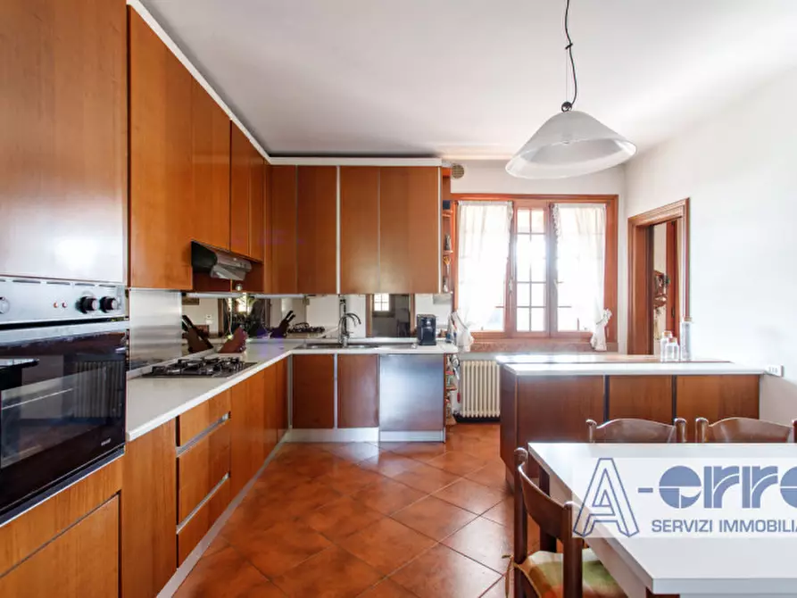 Immagine 6 di Villa in vendita  in Via Noè Bordignon a San Zenone Degli Ezzelini