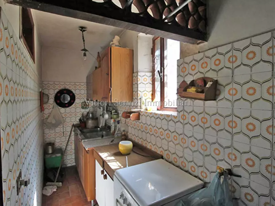 Immagine 11 di Rustico / casale in vendita  in centoia a Cortona