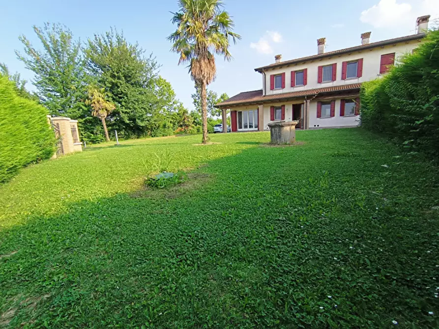 Casa bifamiliare in vendita in via Selve a Teolo