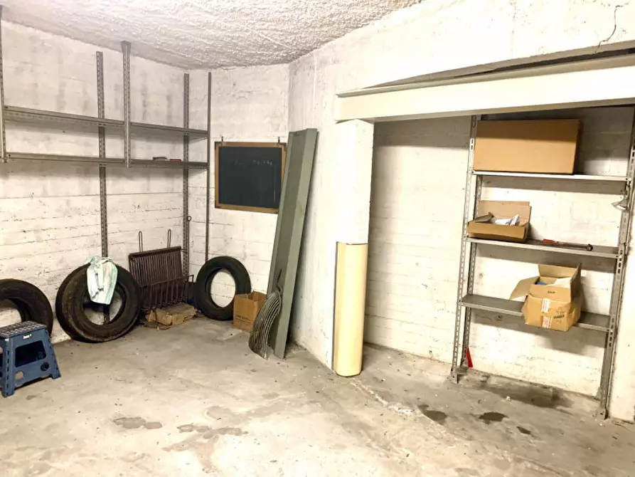 Immagine 9 di Garage in affitto  in via Del Carmine a Padova