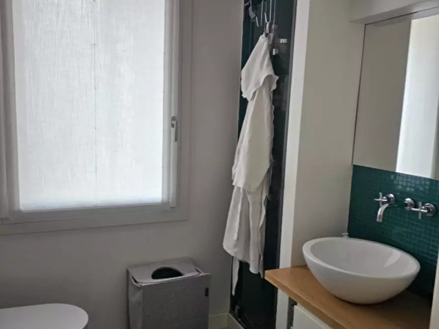 Immagine 10 di Appartamento in affitto  in Via Santa Lucia a Padova
