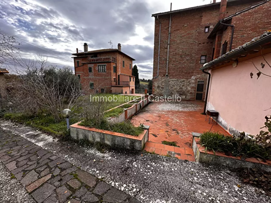 Immagine 15 di Villetta a schiera in vendita  in Cimbano a Castiglione Del Lago