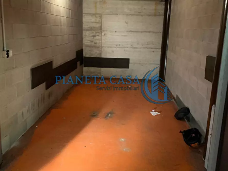 Immagine 5 di Garage in vendita  in Via valassina 24 a Milano