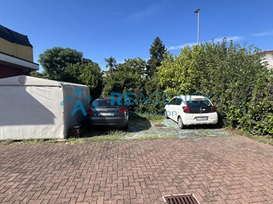 Immagine 11 di Appartamento in vendita  in via trieste a Noventa Vicentina