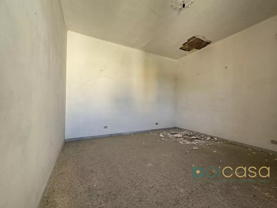 Immagine 12 di Casa indipendente in vendita  in VIA PIO XII Piano T-1 a Novoli