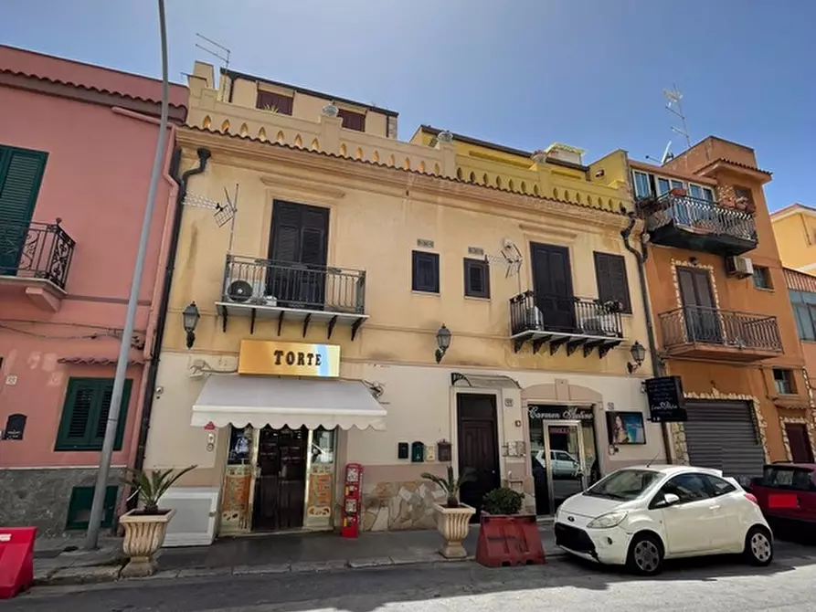 Immagine 2 di Appartamento in vendita  in Via Sferracavallo 92 a Palermo