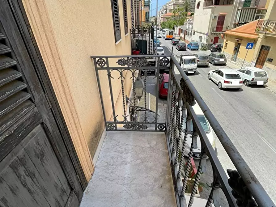 Immagine 30 di Appartamento in vendita  in Via Sferracavallo 92 a Palermo