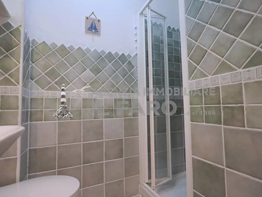 Immagine 14 di Appartamento in vendita  in Via Barrettini a La Maddalena