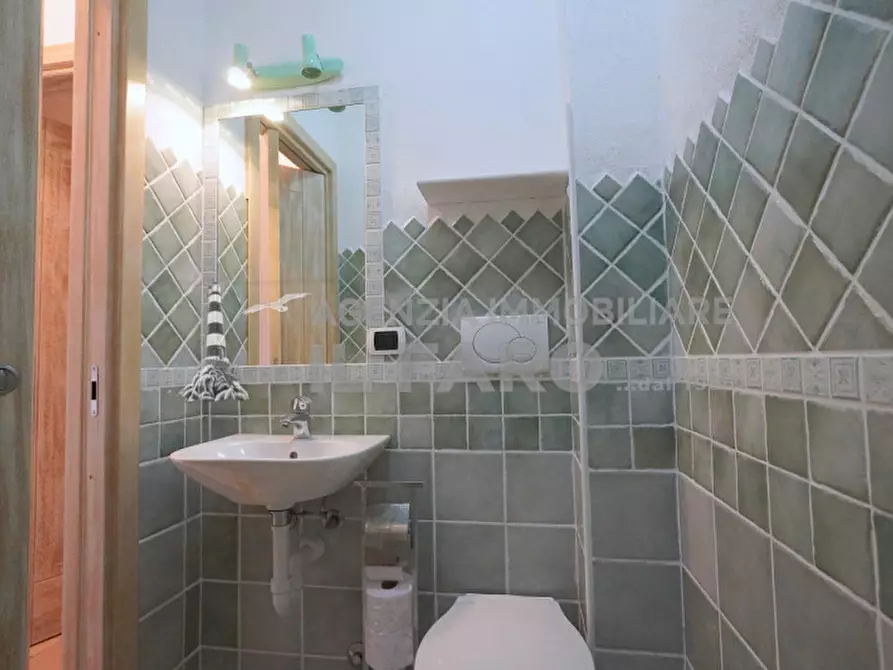 Immagine 15 di Appartamento in vendita  in Via Barrettini a La Maddalena