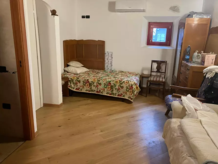 Immagine 27 di Negozio in vendita  in via villanova a San Bonifacio