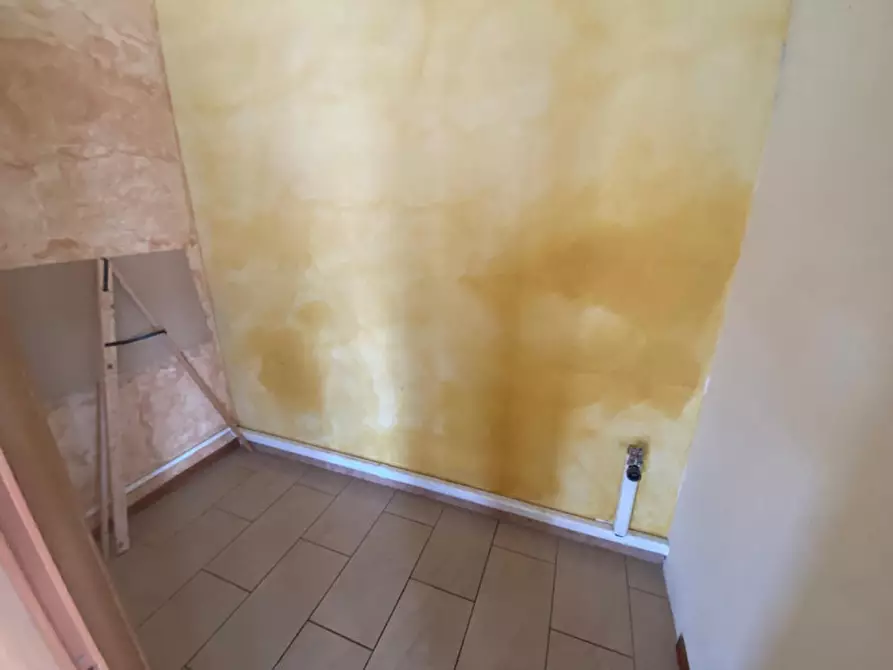 Immagine 2 di Negozio in affitto  in Via Udine a Vigodarzere