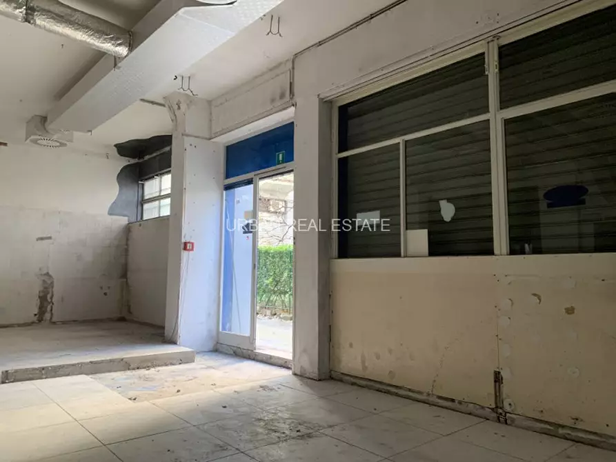 Immagine 15 di Magazzino in vendita  in Rotonda del Boschetto 2 a Trieste