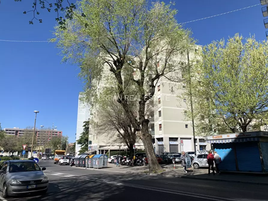 Immagine 18 di Magazzino in vendita  in Rotonda del Boschetto 2 a Trieste