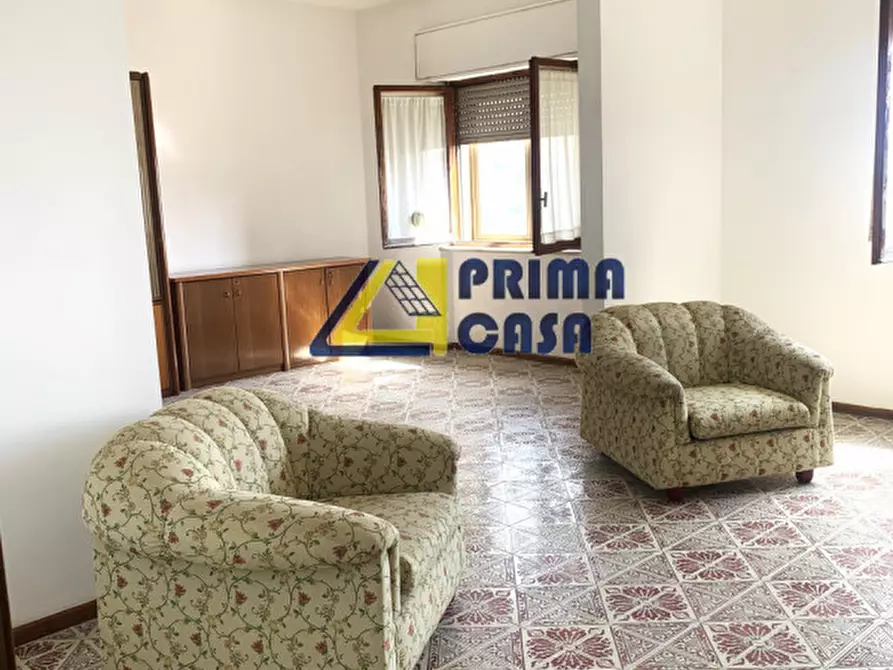 Immagine 1 di Appartamento in vendita  in viale de filippis a Catanzaro
