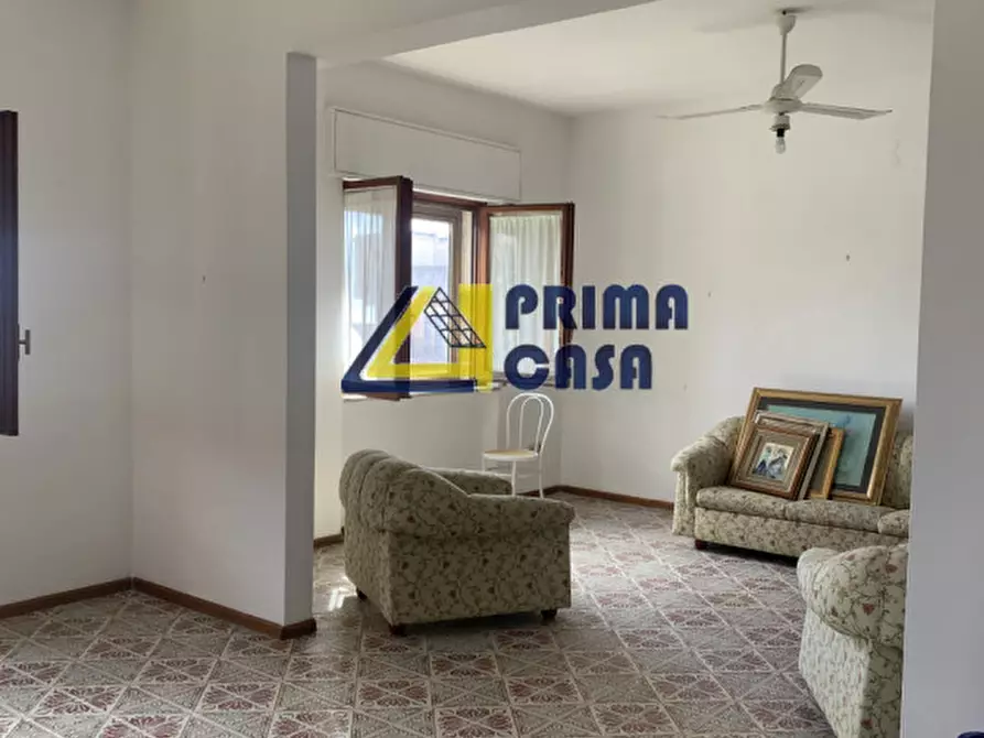 Immagine 3 di Appartamento in vendita  in viale de filippis a Catanzaro