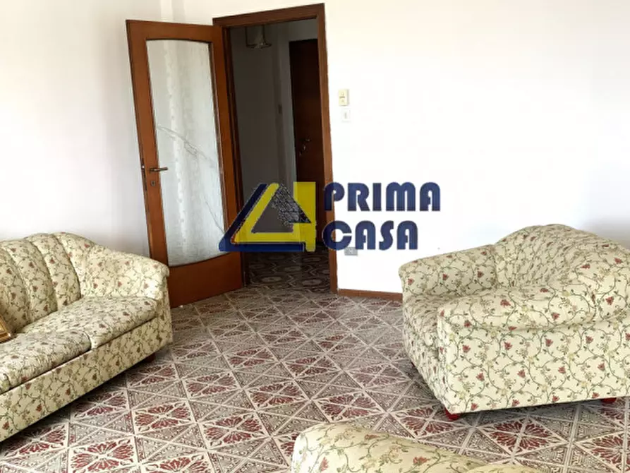 Immagine 4 di Appartamento in vendita  in viale de filippis a Catanzaro