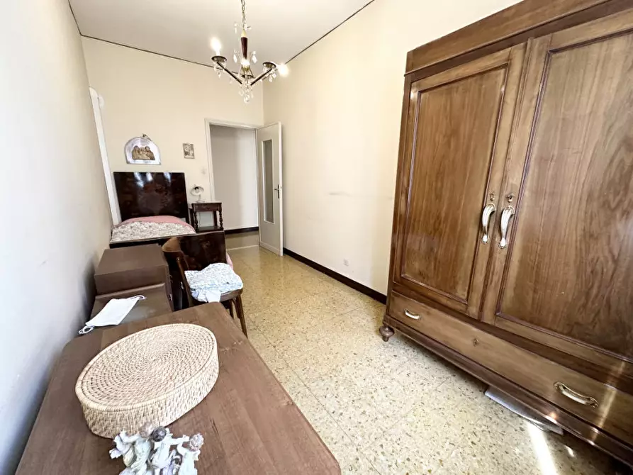 Immagine 14 di Palazzo in vendita  in Via Fulvia a Mirandola