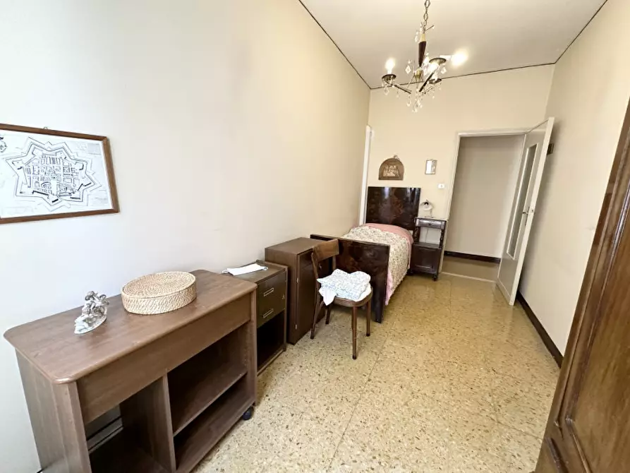 Immagine 15 di Palazzo in vendita  in Via Fulvia a Mirandola