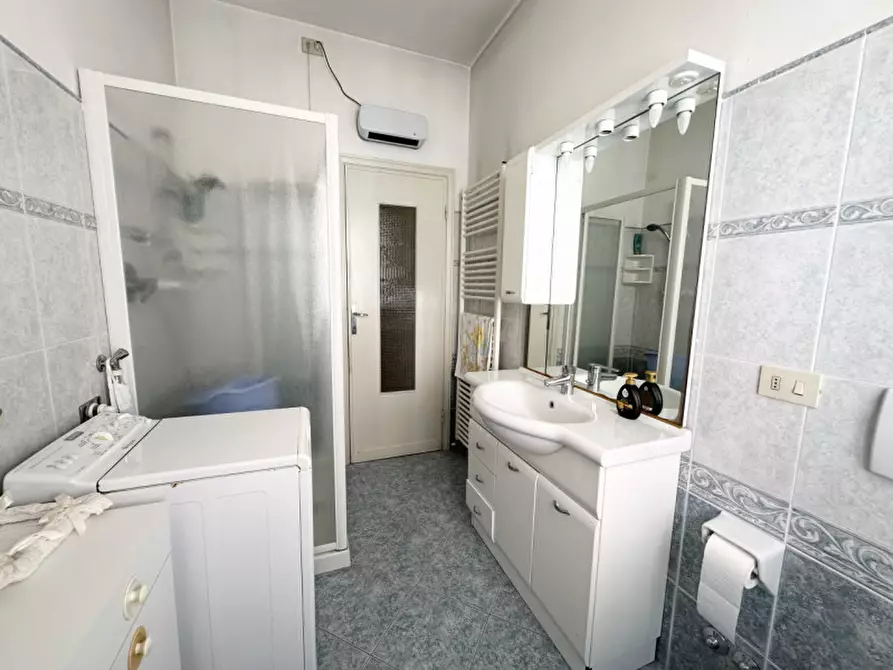 Immagine 19 di Palazzo in vendita  in Via Fulvia a Mirandola