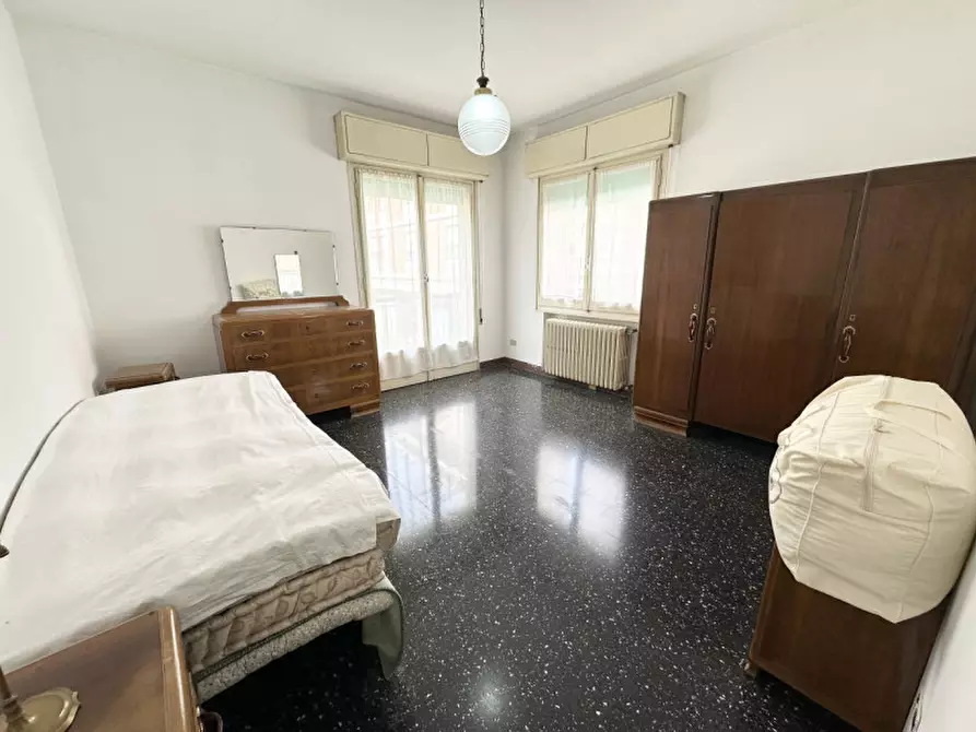 Immagine 30 di Palazzo in vendita  in Via Fulvia a Mirandola