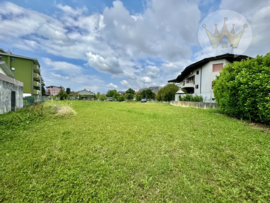 Immagine 1 di Terreno in vendita  in via Abate a Cervignano Del Friuli