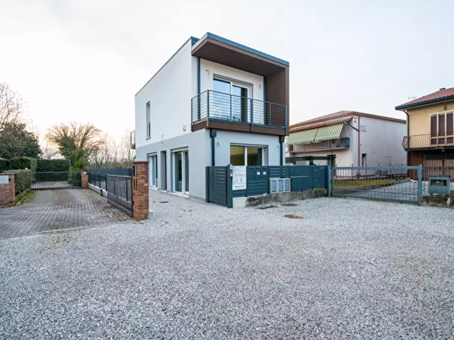 Immagine 18 di Casa indipendente in vendita  in Via Martiri della Libertà 3 a Campo San Martino