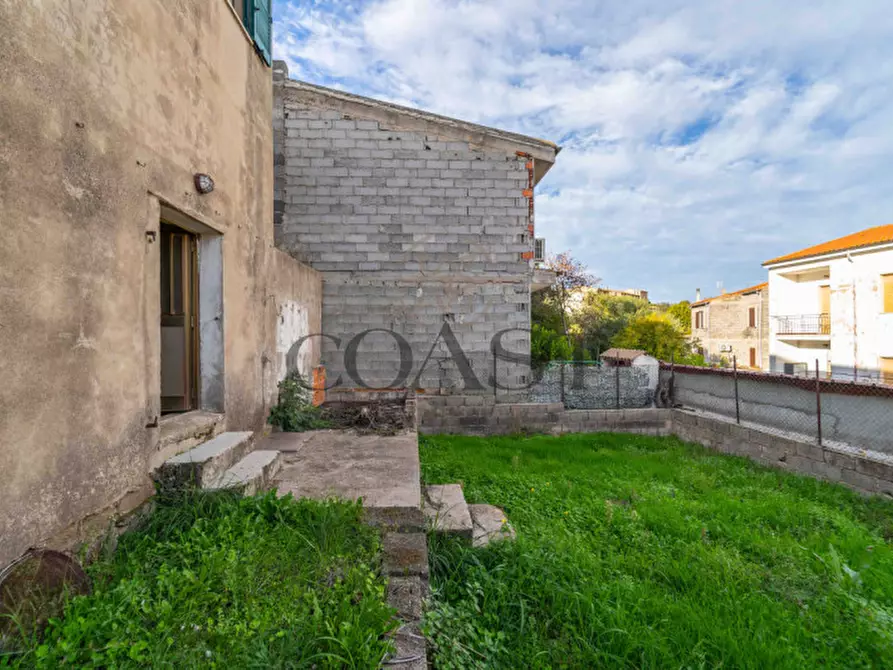 Immagine 20 di Casa indipendente in vendita  in Via Brigata Sassari a Oschiri
