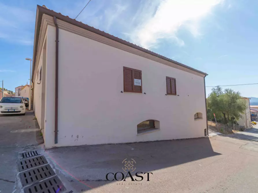 Immagine 5 di Casa indipendente in vendita  in Via Satta a Arzachena