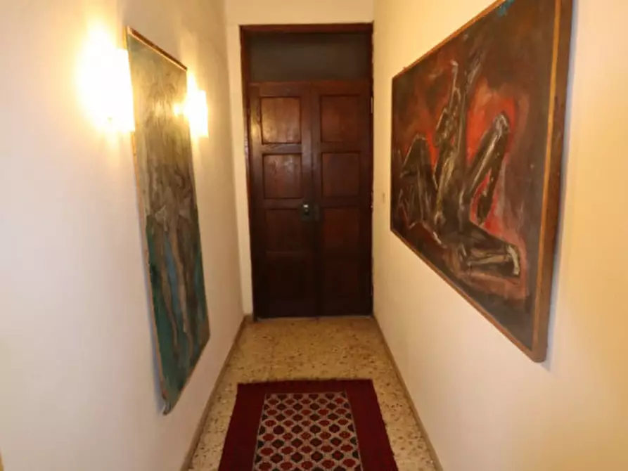 Immagine 5 di Appartamento in vendita  in via Cennano a Montevarchi