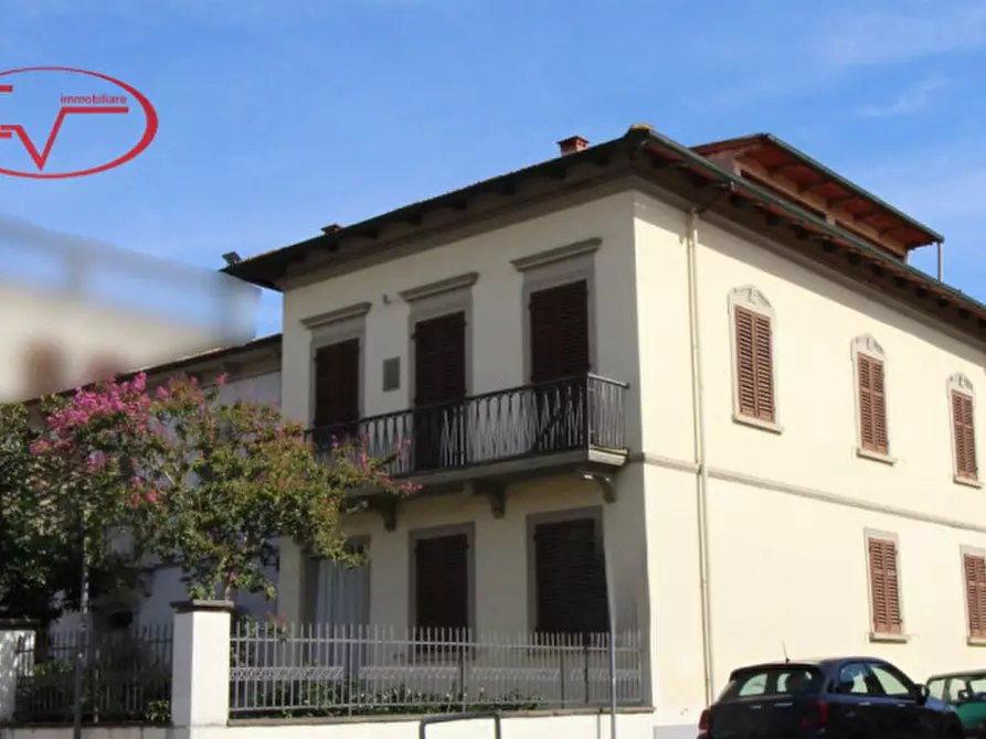 Immagine 2 di Casa indipendente in vendita  in Via Costituzione a San Giovanni Valdarno