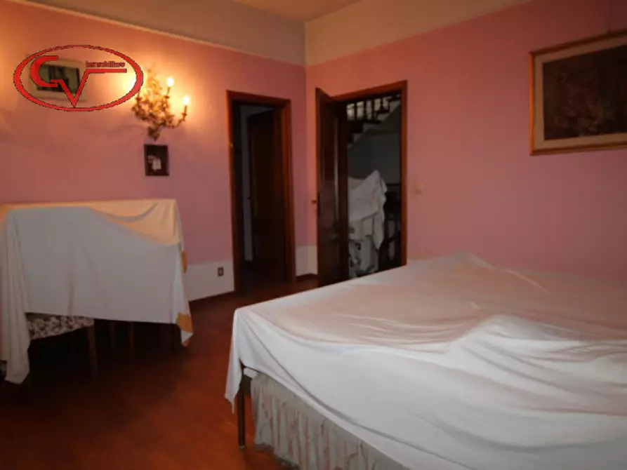 Immagine 23 di Casa indipendente in vendita  in Via Costituzione a San Giovanni Valdarno