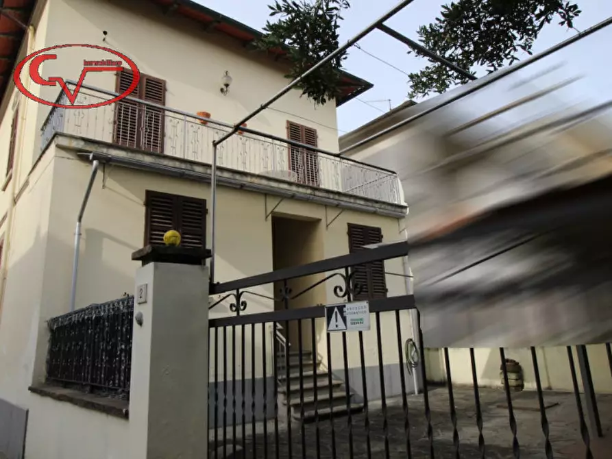 Immagine 31 di Casa indipendente in vendita  in Via Costituzione a San Giovanni Valdarno
