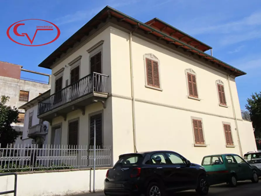 Immagine 33 di Casa indipendente in vendita  in Via Costituzione a San Giovanni Valdarno