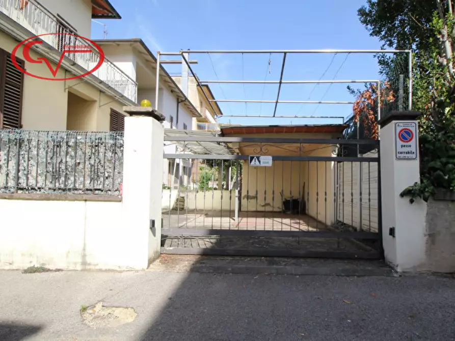 Immagine 36 di Casa indipendente in vendita  in Via Costituzione a San Giovanni Valdarno