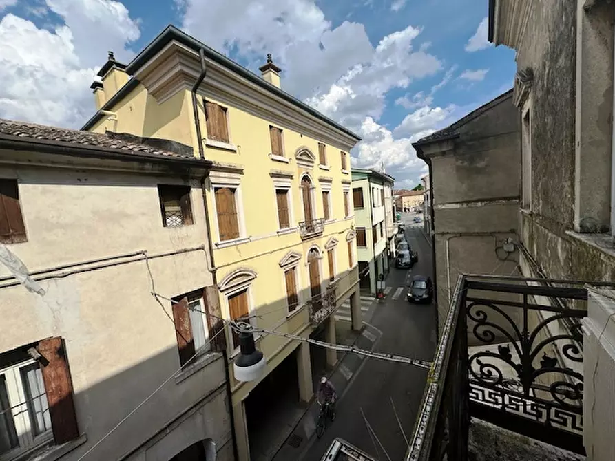 Immagine 15 di Ufficio in vendita  a Badia Polesine