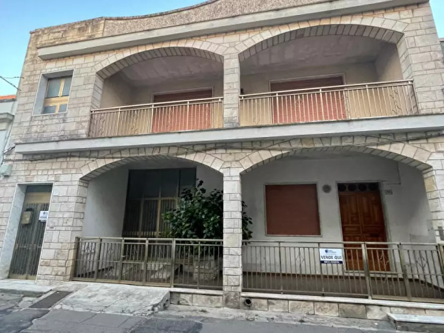 Immagine 5 di Villa in vendita  in via Raffaele Pascali a Vernole