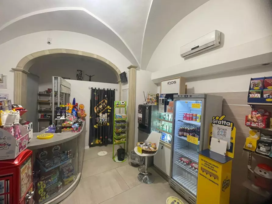 Immagine 2 di Attività commerciale in vendita  in Via Santa Maria della Finita a Ruffano