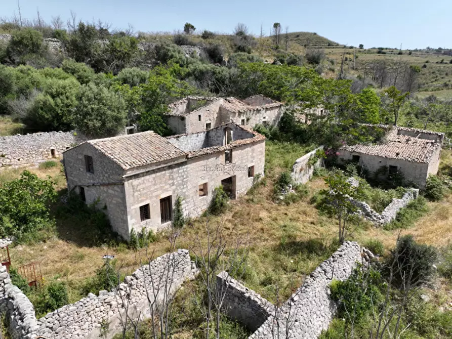 Immagine 3 di Casa indipendente in vendita  a Modica