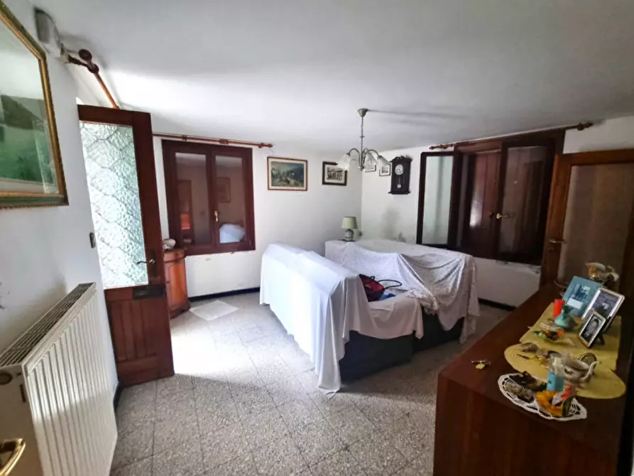 Immagine 4 di Villetta a schiera in vendita  in oliero di sopra a Valbrenta