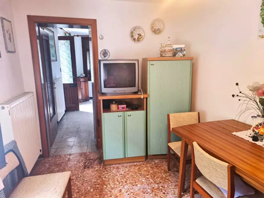 Immagine 7 di Villetta a schiera in vendita  in oliero di sopra a Valbrenta