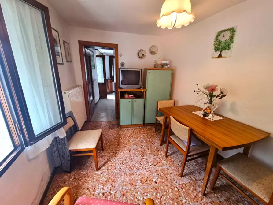 Immagine 8 di Villetta a schiera in vendita  in oliero di sopra a Valbrenta