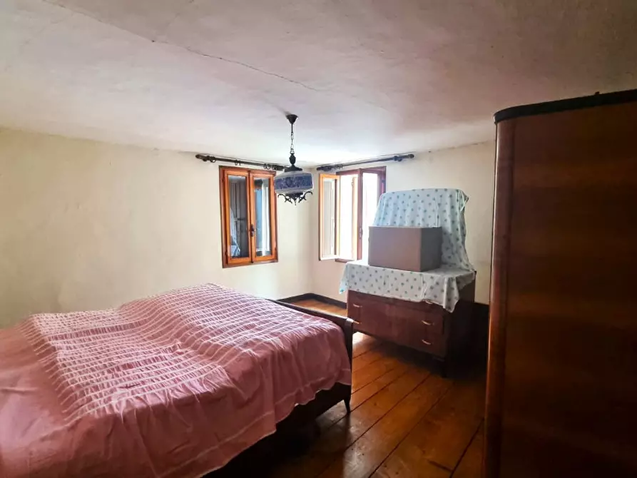 Immagine 12 di Villetta a schiera in vendita  in oliero di sopra a Valbrenta